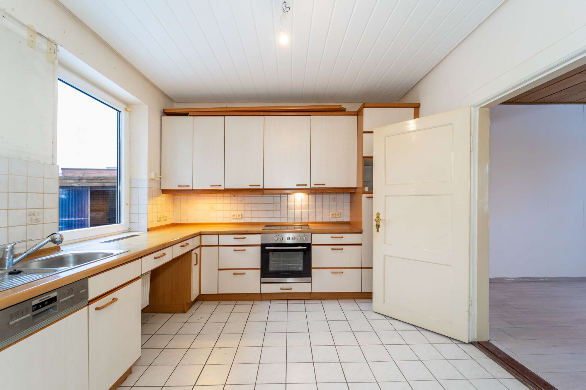 Immobilie in Westerrönfeld - Solide Investition in die Zukunft – Gepflegtes Haus in gefragter Wohnlage - Bild 8