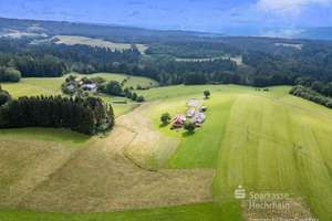 "Pferdehof" mit drei Wohneinheiten in Alleinlage - 52.000 qm Grünfläche direkt am Gebäude – Die vollständige Adresse der Immobilie erhältst du vom Anbieter., 79736 Rickenbach – Vorschaubild 3