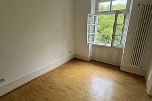 Wohnen im Baudenkmal „Domänenkanzlei“ – sanierte Altbauwohnung mit Balkon, bezugsfrei & provisionsfr – Die vollständige Adresse der Immobilie erhältst du vom Anbieter., 76133 Innenstadt-West, Karlsruhe – Vorschaubild 4