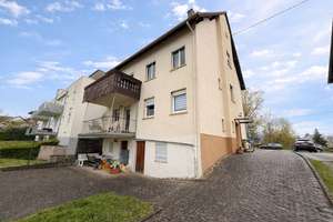 Charmantes Ein- bis Zweifamilienhaus in attraktiver Wohnlage von Saarbrücken-Klarenthal! – Die vollständige Adresse der Immobilie erhältst du vom Anbieter., 66127 Klarenthal, Saarbrücken – Vorschaubild 2