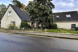 EINFAMILIENHAUS MIT MODERNISIERUNGSBEDARF  – Die vollständige Adresse der Immobilie erhältst du vom Anbieter., 26892 Wippingen – Vorschaubild 3