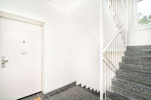 3 Zimmer für Paare und kleine Familien - Sonne, Ruhe & Urbanität im Komponistenviertel – Die vollständige Adresse der Immobilie erhältst du vom Anbieter., 12247 Lankwitz, Berlin – Vorschaubild 2