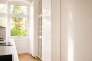 Bezugsfertige, hochwertig sanierte 5-Zimmer-Wohnung mit Loggia für hohe Ansprüche – Die vollständige Adresse der Immobilie erhältst du vom Anbieter., 12159 Friedenau, Berlin – Vorschaubild 6