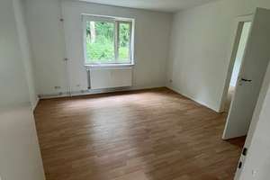 Neu renovierte 4-Zimmer Wohnung mit Terrasse – Glückstr. 12, 38114 Westliches Ringgebiet, Braunschweig – Vorschaubild 3