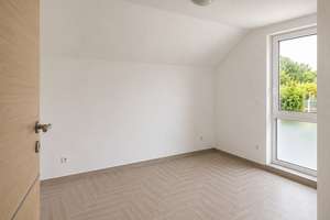 In Leipzig: Ihr neues exklusives Zuhause? Extrem niedriger Energielevel. Viel Grün. Tolle Anbindung. – 4329 Heiterblick, Leipzig – Vorschaubild 6