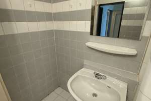2-Zimmer-Wohnung mit Loggia in Düsseldorf-Derendorf – 40476 Derendorf, Düsseldorf – Vorschaubild 9