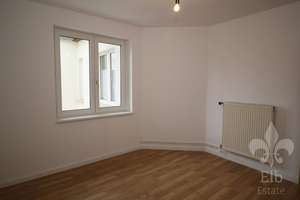 Helle und geräumige 3 Zimmer-Dachgeschosswohnung mit Einbauküche und Wanne in Stadtfeld-Ost – 39108 Stadtfeld Ost, Magdeburg – Vorschaubild 14