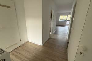 Frisch renoviert: 3-Zimmer-Wohnung mit Balkon und EBK – Schloßfeld 143a, 48308 Senden – Vorschaubild 1