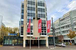 INTERESSANTE INVESTITIONSMÖGLICHKEIT! APPARTEMENT IM IBIS-HOTEL AM HAUPTBAHNHOF IN AUGSBURG – Die vollständige Adresse der Immobilie erhältst du vom Anbieter., 86150 Bahnhofs-, Bismarckviertel, Augsburg – Vorschaubild 1