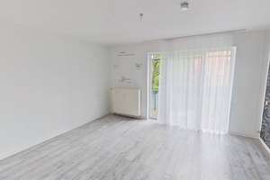 Zentral gelegene 3-Zimmer-Wohnung mit BALKON – Hans-Böckler-Straße 1, 26603 Aurich – Vorschaubild 1