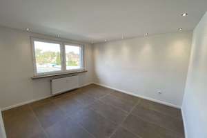 modern, zentral, hell, offen, heizgünstig, schönes Bad u. Steinboden, Einbaustrahler – Neumühler Str. 48, 46149 Schwarze Heide, Oberhausen – Vorschaubild 6
