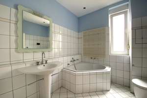 WUNDERSCHÖNER STILALTBAU I 117 QM I 4,5 ZIMMER I BALKON I PKW STELLPLATZ I ZENTRALE LAGE I GARTEN – 60431 Ginnheim, Frankfurt am Main – Vorschaubild 23