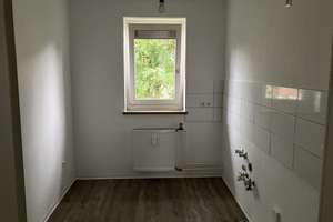Perfekt! Großzügige 3-Zimmer-Wohnung sucht Mieter – Blumenäckerweg 16, 34128 Kirchditmold, Kassel – Vorschaubild 6