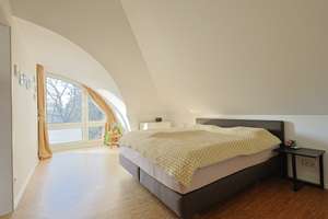DG-Maisonette-Wohnung dicht Tegeler-Fließ, Fußbodenheizung, Bj. 1996, 4-Zi, Gäste-WC u. Terrasse – Die vollständige Adresse der Immobilie erhältst du vom Anbieter., 13509 Tegel, Berlin – Vorschaubild 13