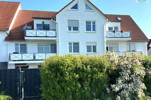 Helle 3-Zimmer-Wohnung mit Balkon und freiem Blick ins Grüne