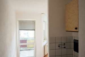 Gemütliche 1-Zimmer-Wohnung in verkehrsgünstiger Lage in Fürth – Die vollständige Adresse der Immobilie erhältst du vom Anbieter., 90763 Nördliche Südstadt, Fürth – Vorschaubild 5