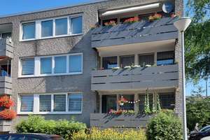 4 Zimmer mit Balkon  -  WBS erforderlich