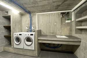 Stilvolle 1-Zimmer-DG-Wohnung mit Gemeinschaftsküche in Würzburg – Zeller Straße 13, 97082 Altstadt, Würzburg – Vorschaubild 6