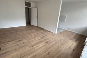 Modernisierte 2-Zimmer-Wohnung mit privater Terrasse in Rathausnähe (W-Elberfeld) – Wilhelmstr. 5, 42105 Elberfeld, Wuppertal – Vorschaubild 5