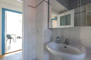 Stilvoll möbliert! Helle 2-Zimmer-Wohnung mit Balkon im Herzen von Prenzlauer Berg – Bötzowstraße 72, 10407 Prenzlauer Berg, Berlin – Vorschaubild 10