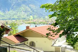 Haus mit unverbaubarem Blick zum Tegernsee, Rottach und Wallberg direkt am Leeberg, Dach ausbaubar – Miesbach (Kreis) – Vorschaubild 4