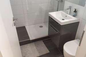 ** Modernes Apartment in direkter U-Bahn Nähe zum Selbstbezug ** – Die vollständige Adresse der Immobilie erhältst du vom Anbieter., 80993 Alt-Moosach, München – Vorschaubild 3