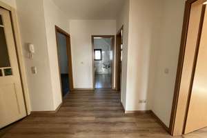 Helle Wohnung mit Balkon in Hilbersdorf – Stellplatz optional verfügbar – Zeißstraße  26, 9131 Hilbersdorf, Chemnitz – Vorschaubild 2