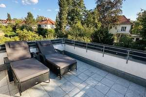 PRIVATVERKAUF - große 5,5-Zi - Doppelhaushälfte mit gehobener Innenausstattung in Berlin Zehlendorf – Die vollständige Adresse der Immobilie erhältst du vom Anbieter., 14169 Zehlendorf, Berlin – Vorschaubild 12