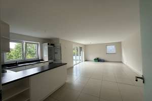 4-Zimmer-Wohnung mit Balkon in Oberhausen – Schmachtendorfer Str. 117, 46147 Sterkrade-Nord, Oberhausen – Vorschaubild 2
