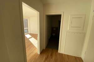 Schöne 2 Zimmer-Wohnung mit Loggia in Hamburg-Barmbek – Die vollständige Adresse der Immobilie erhältst du vom Anbieter., 22307 Barmbek-Nord, Hamburg – Vorschaubild 7