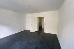 Frisch renovierte Single Wohnung  – Carl-Kruft-Straße 10, 45355 Bochold, Essen – Vorschaubild 2