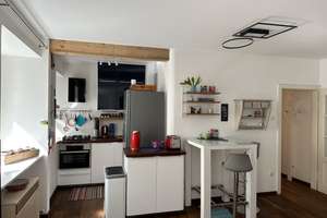 Charmante 1,5 -Zimmer-Altbauwohnung in Obergiesing (Gemarkung Au) – Die vollständige Adresse der Immobilie erhältst du vom Anbieter., 81541 Obergiesing, München – Vorschaubild 2
