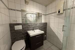 Lieber 3- statt 2-Zimmer: unvermietete 3-Zimmerwohnung mit Einbauküche, Duschbad und Balkonterrasse – Die vollständige Adresse der Immobilie erhältst du vom Anbieter., 53179 Rüngsdorf, Bonn – Vorschaubild 2