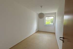 Viel Platz für Ihren Alltag: Modernisiertes Reihenmittelhaus in Potsdam – Ahornweg 31, 14476 Groß Glienicke, Potsdam – Vorschaubild 14