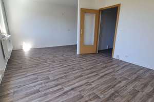 3-Zimmer-Wohnung mit neuem Bad – Garbsener Str. 12, 39218 Schönebeck (Elbe) – Vorschaubild 3