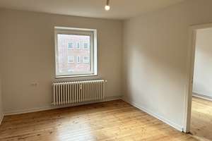 2,5 Zimmerwohnung in FH-Nähe frei – Nachtigalstraße 4, 24149 Neumühlen-Dietrichsdorf, Kiel – Vorschaubild 2