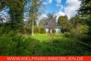 ! Einfamilienhaus auf großem Grundstück und viel Potenzial ! – Pinneberg (Kreis) – Vorschaubild 1