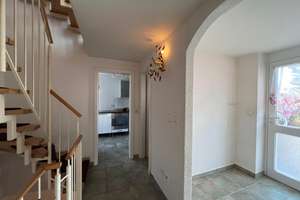 Einmalige Gelegenheit
Charmantes Reihenendhaus mit DG. Studio Hochgratblick Bestlage von Oberstaufe – Die vollständige Adresse der Immobilie erhältst du vom Anbieter., 87534 Oberstaufen – Vorschaubild 7