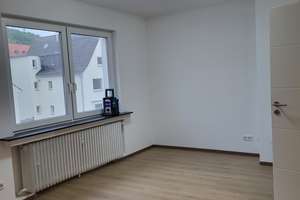 Stilvolle 1‑Zimmerwohnung, frisch renoviert, inkl. Möblierung & Lichtkonzept in Hagen-Hohenlimburg – Oststraße 16, 58119 Hohenlimburg (Ortsteil), Hagen – Vorschaubild 3
