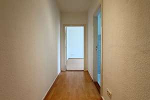 Werftnahe, bezugsfreie 1-Zimmer-Wohnung in Wellingdorf // Schönberger Straße, Kiel – Schönberger Str. 113, 24148 Wellingdorf, Kiel – Vorschaubild 5