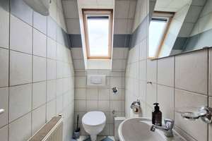 Exklusive Dachgeschoss-Maisonette Wohnung mit Kamin, EBK & Loggia – Die vollständige Adresse der Immobilie erhältst du vom Anbieter., 70372 Seelberg, Stuttgart – Vorschaubild 6