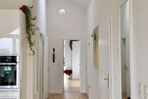 Elegante Atelierwohnung, hochwertig, Designerbad, Parkettboden, offene Wohnküche, Dachterrasse! – Aleydisweg 2, 44309 Brackel (Ortsteil), Dortmund – Vorschaubild 5
