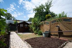 Eigenes Haus statt Wohnung | ca. 89 m² Wohn- & Nutzfläche | Wintergarten & Garten – 60488 Praunheim, Frankfurt am Main – Vorschaubild 4