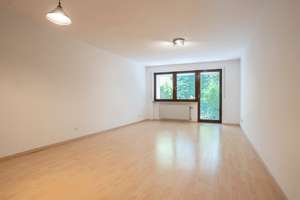 Helle 2-Zimmer Wohnung in Erlangen mit Terrasse und Stellplatz – Die vollständige Adresse der Immobilie erhältst du vom Anbieter., 91056 Büchenbach Nord, Erlangen – Vorschaubild 1