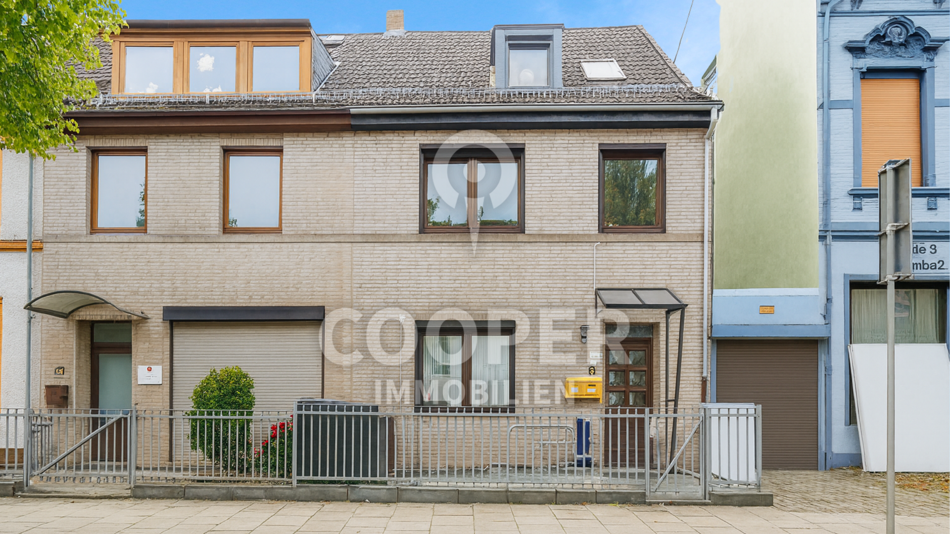 Zweifamilienhaus mit Garten & Entwicklungspotenzial – Raum für eigene Ideen, Bremen – Bild 1