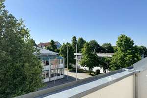 Ulm-Gögglingen schicke 4-Zi.-Maisonette mit 3 sonnigen Dachterrassen, EBK + TG, ohne Käuferprovision – Die vollständige Adresse der Immobilie erhältst du vom Anbieter., 89079 Gögglingen, Ulm – Vorschaubild 12