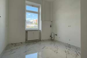 Sehr helle 2 - Zimmer - Wohnung mit Balkon im Herzen von Biebrich*** – Bunsenstraße 1, 65203 Biebrich, Wiesbaden – Vorschaubild 8