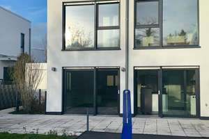 Traumhaus mit Mainblick Garten Garage und Pool - Einmalige Gelegenheit! – Zu den Mainwiesen 12, 63075 Rumpenheim, Offenbach am Main – Vorschaubild 35