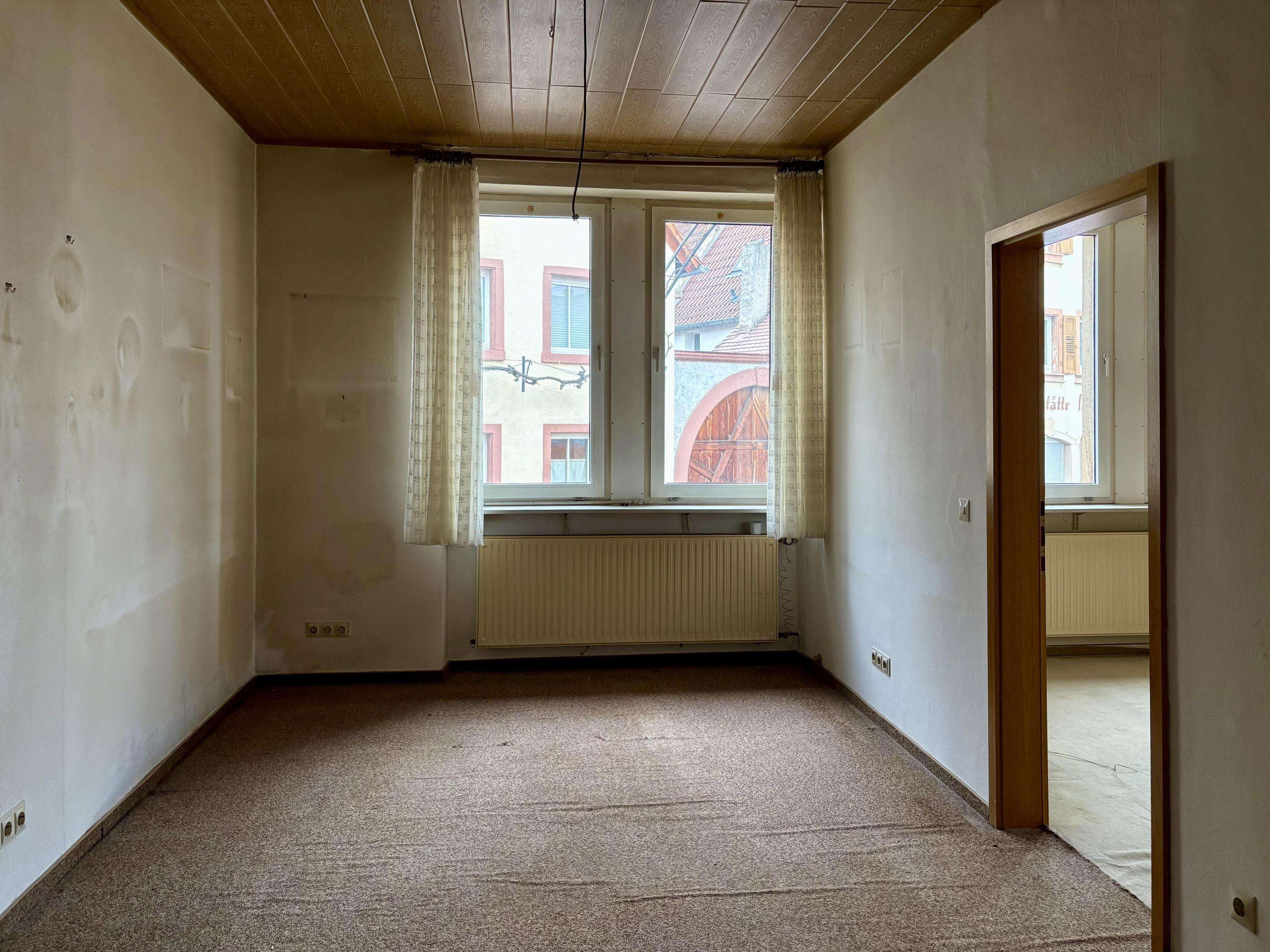 Immobilie in Edenkoben - Charmantes Ein- oder Zweifamilienhaus in Edenkoben
 - Bild 3