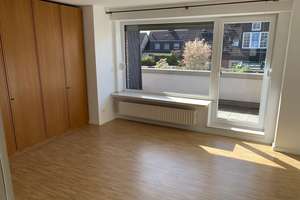 Sehr helle, renovierte Wohnung mit Loggia Dachbalkon an älteres Ehepaar zu vermieten – Die vollständige Adresse der Immobilie erhältst du vom Anbieter., 44267 Holzen, Dortmund – Vorschaubild 9